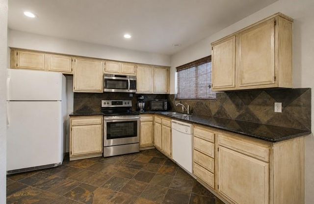 7503 Wovenwood Lane, Houston, TX 77041