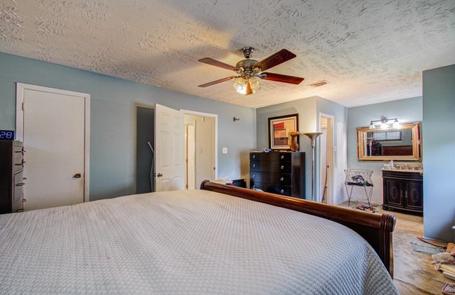 7503 Wovenwood Lane, Houston, TX 77041