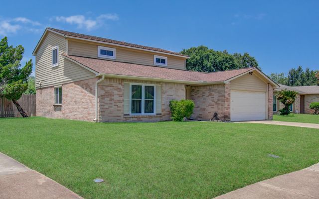 7503 Wovenwood Lane, Houston, TX 77041