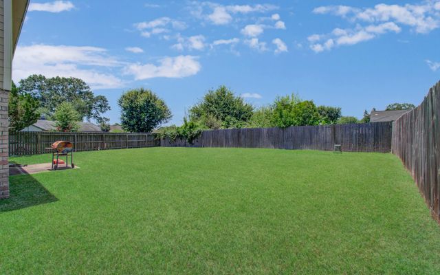 7503 Wovenwood Lane, Houston, TX 77041