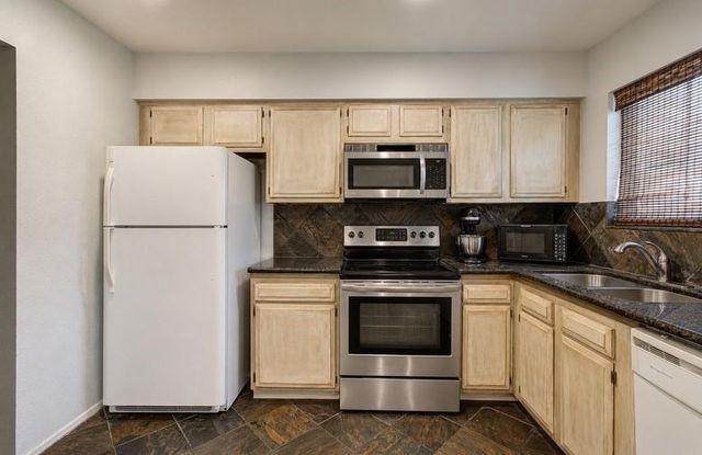 7503 Wovenwood Lane, Houston, TX 77041
