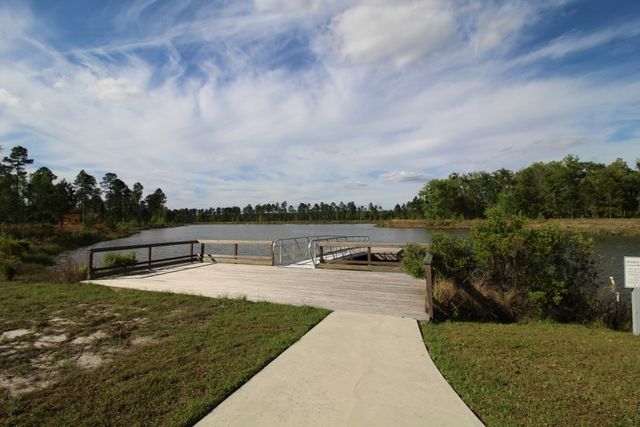 383 Salt Creek Way E, Brunswick, GA 31523