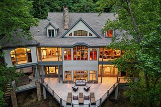 2304 Backbone Rd, Sparta, TN 38583