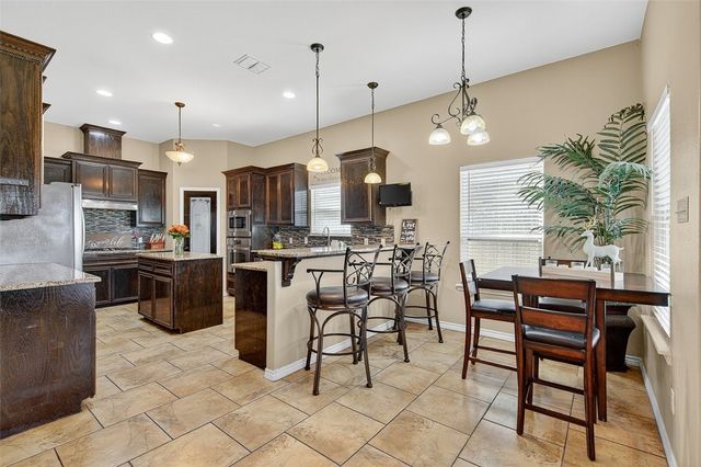 3921 Elvis Dr, Corpus Christi, TX 78414