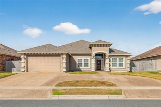 3921 Elvis Dr, Corpus Christi, TX 78414