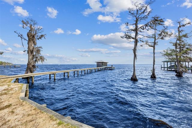 108 SANDRA LANE, Crescent City, FL 32112