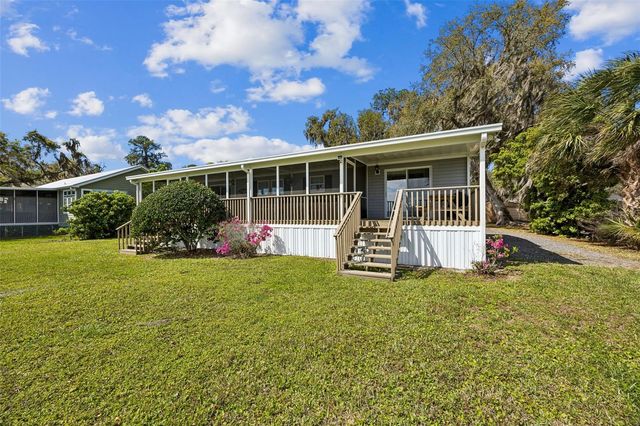 108 SANDRA LANE, Crescent City, FL 32112