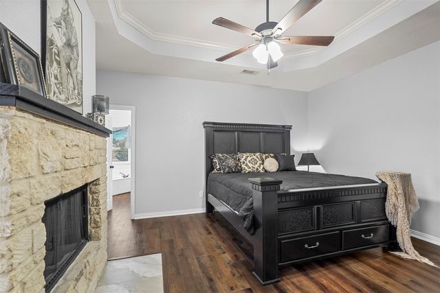 1110 Retama Park Drive, Talty, TX 75160