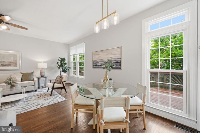 2706 PEMBSLY DR, Vienna, VA 22181