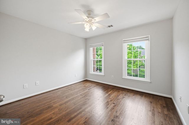 2706 PEMBSLY DR, Vienna, VA 22181
