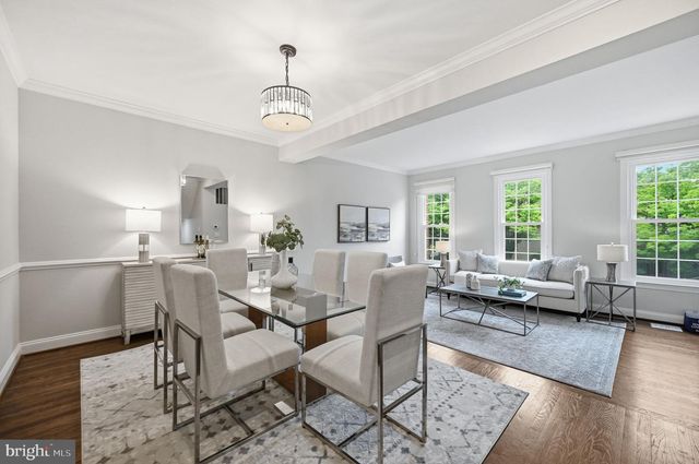 2706 PEMBSLY DR, Vienna, VA 22181