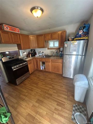 6308 Glenis Street, Taylor, MI 48180