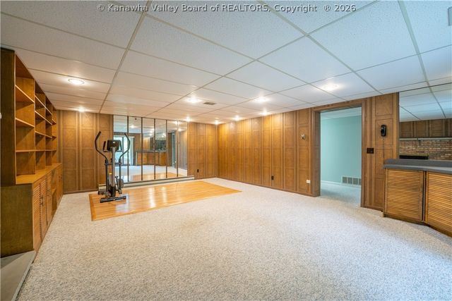 1377 Nottingham Road, Charleston, WV 25314