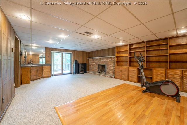 1377 Nottingham Road, Charleston, WV 25314