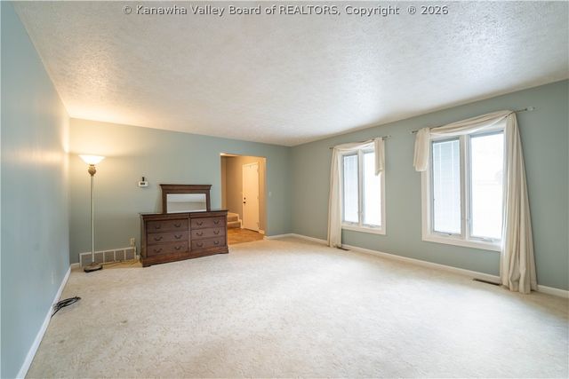 1377 Nottingham Road, Charleston, WV 25314