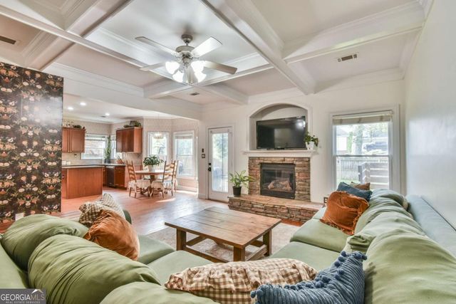 802 Autumn Meadow Drive, Loganville, GA 30052