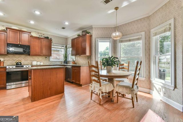 802 Autumn Meadow Drive, Loganville, GA 30052