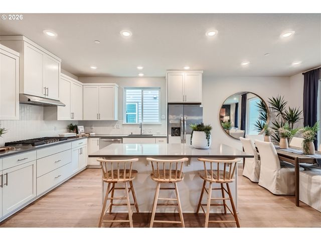2215 S 2nd Way, Ridgefield, WA 98642