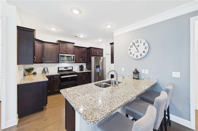 903 Lexington Green Pines, Cumming, GA 30040