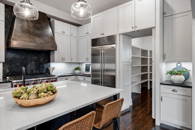 1013 Paris Ave, Nashville, TN 37204