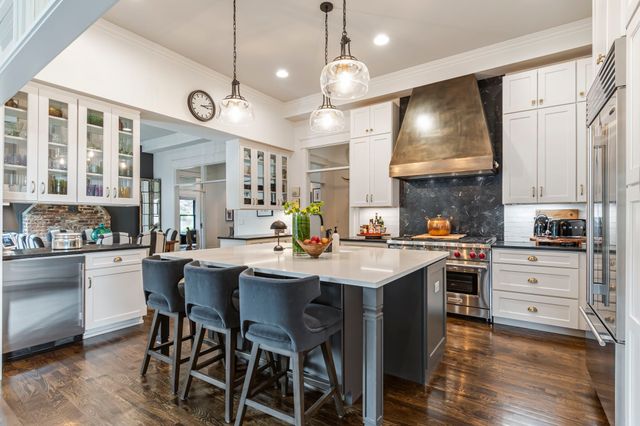 1013 Paris Ave, Nashville, TN 37204