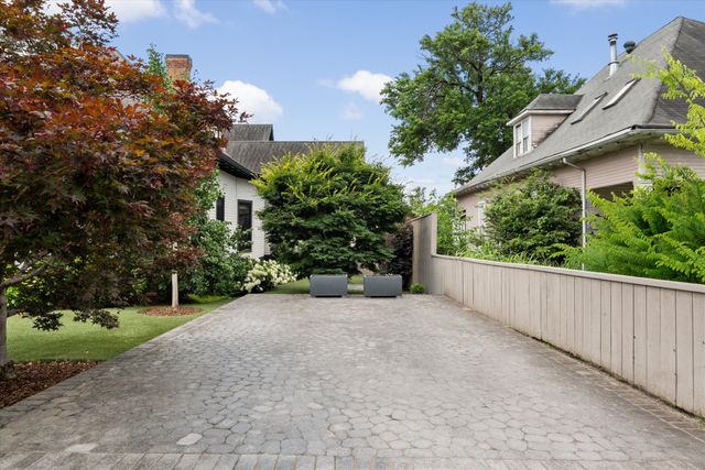 1013 Paris Ave, Nashville, TN 37204