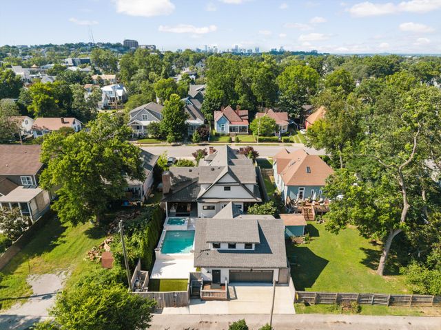 1013 Paris Ave, Nashville, TN 37204