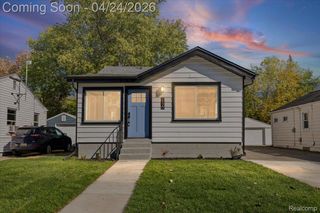 2120 Wrenson Street, Ferndale, MI 48220