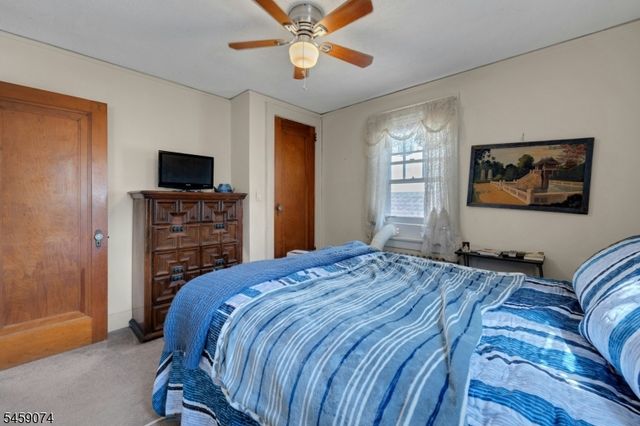 9 Sherwood Pl, West Orange Twp., NJ 07052