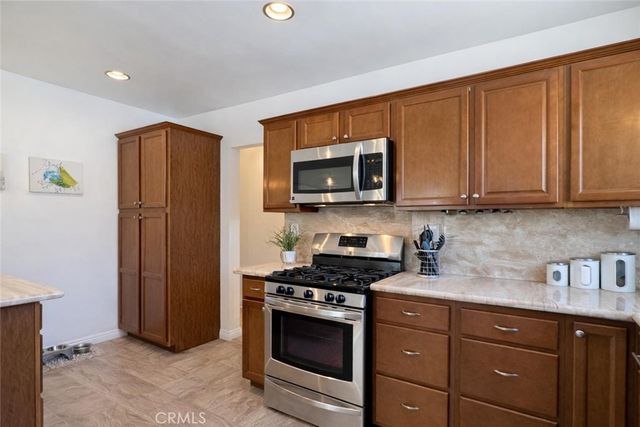 4151 Los Coyotes Diagonal, Lakewood, CA 90713