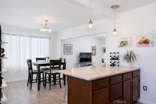 4151 Los Coyotes Diagonal, Lakewood, CA 90713