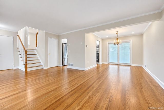 22 Somerset Drive, Yonkers, NY 10710