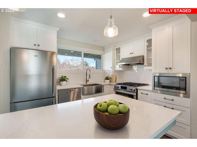 5165 Sw NORMANDY Pl, Beaverton, OR 97005