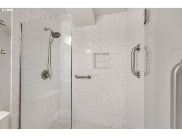 5165 Sw NORMANDY Pl, Beaverton, OR 97005