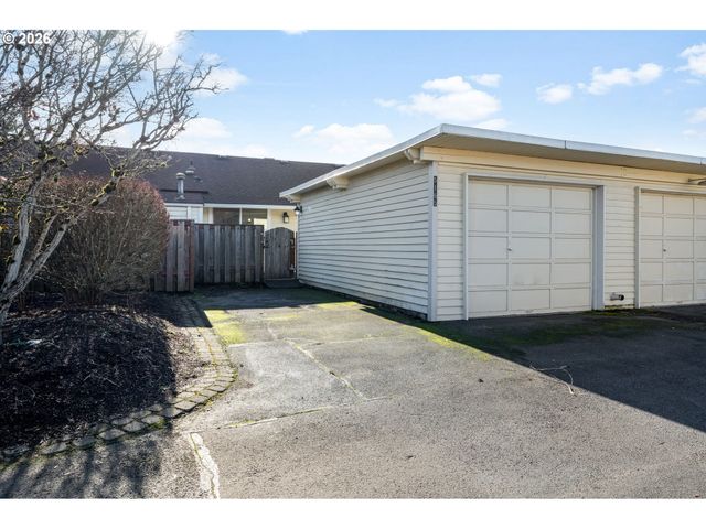 5165 Sw NORMANDY Pl, Beaverton, OR 97005