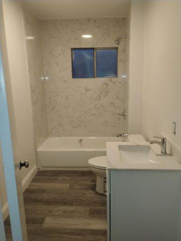 2247 Alma St, Stockton, CA 95205