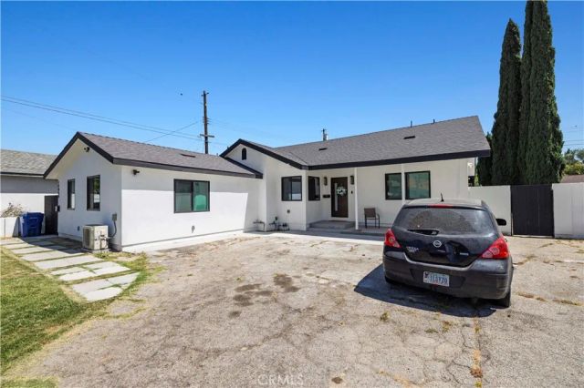 14862 Envoy, Sylmar, CA 91342