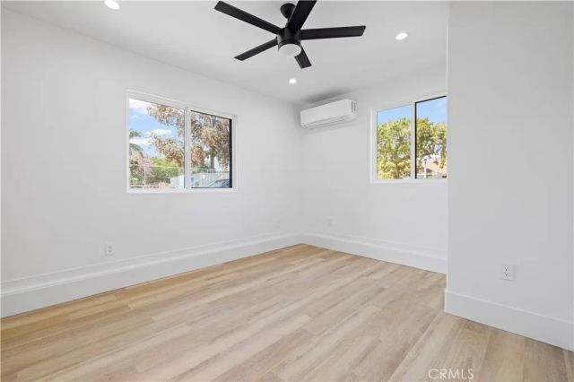 14862 Envoy, Sylmar, CA 91342