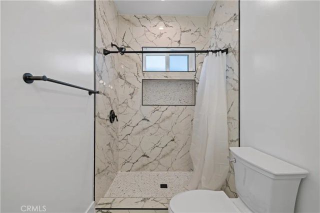 14862 Envoy, Sylmar, CA 91342