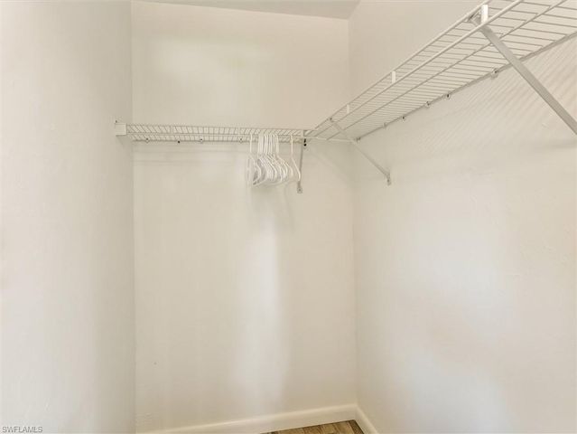 205 Georgetown BLVD 23, Naples, FL 34112