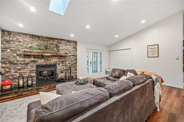 112 Willadell Rd, Delaware Twp, PA 16154