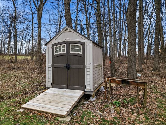 112 Willadell Rd, Delaware Twp, PA 16154