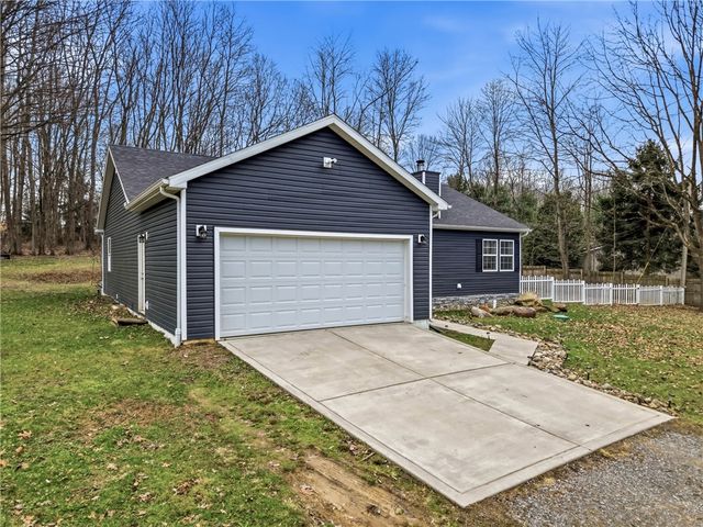 112 Willadell Rd, Delaware Twp, PA 16154