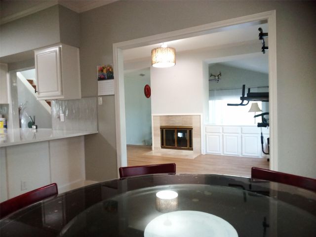 6010 Long Champ CT 109, Austin, TX 78746