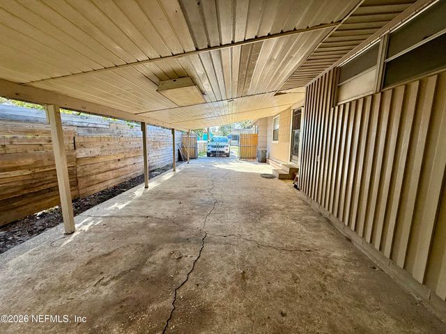 6037 TRANSYLVANIA Avenue, Jacksonville, FL 32210