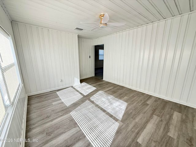 6037 TRANSYLVANIA Avenue, Jacksonville, FL 32210