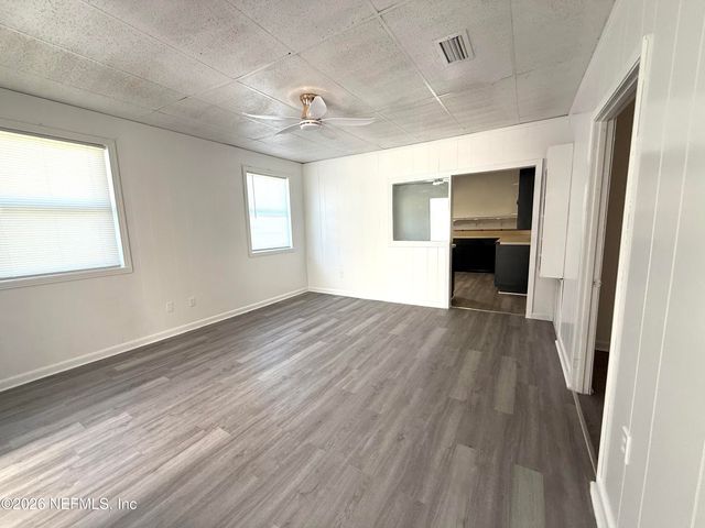 6037 TRANSYLVANIA Avenue, Jacksonville, FL 32210