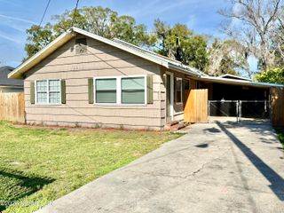 6037 TRANSYLVANIA Avenue, Jacksonville, FL 32210