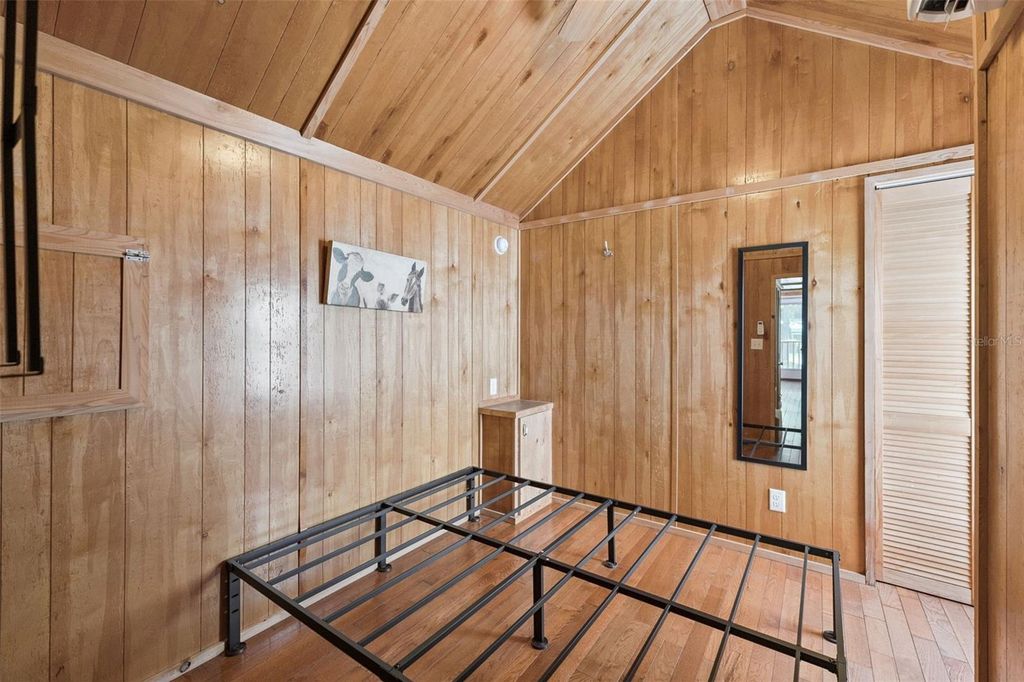 Image 13 of property listing at 1140 BUCKLES ROAD, Pierson, FL 32180