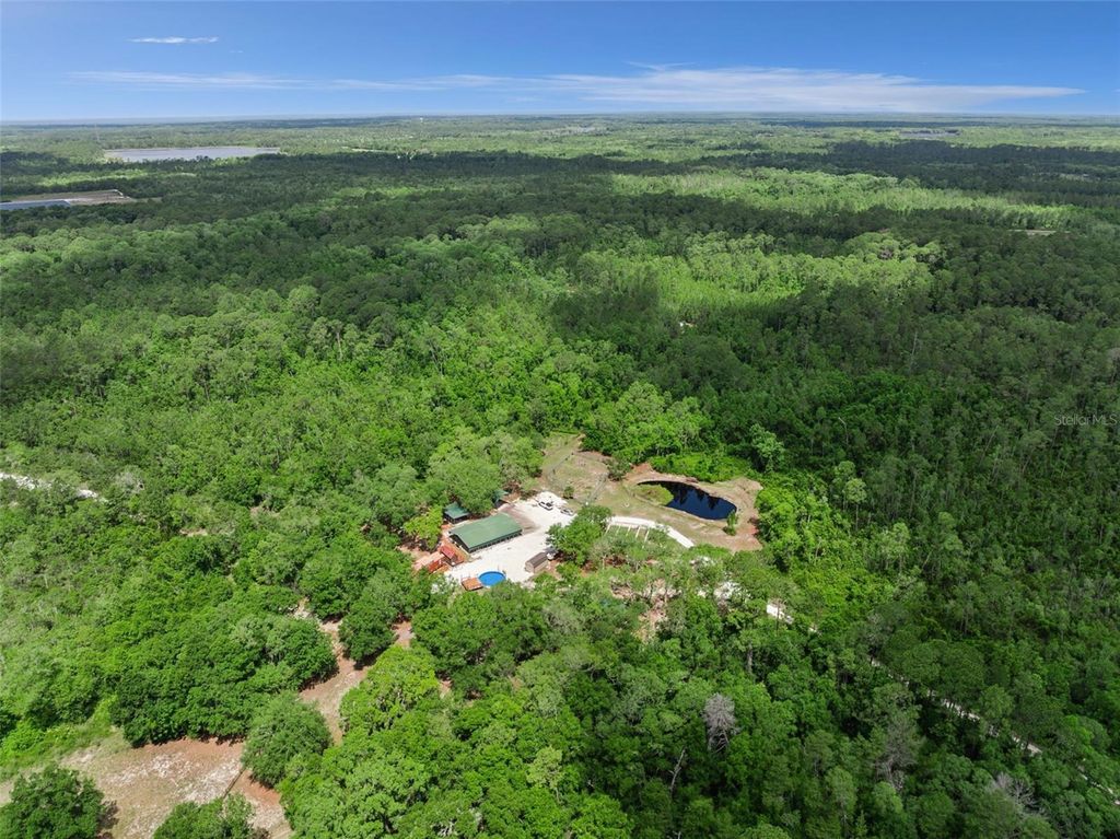 Image 35 of property listing at 1140 BUCKLES ROAD, Pierson, FL 32180